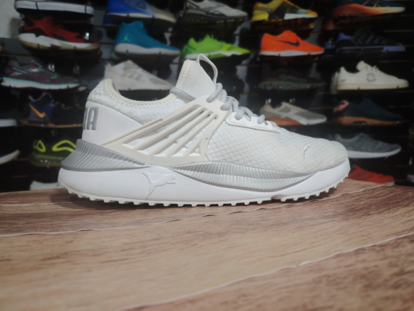 Puma Pace Future. Talla 11