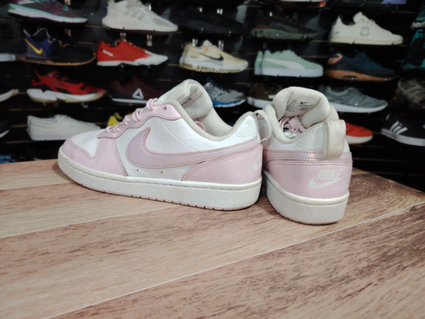 Nike Court Borought Talla 5.5 - Imagen 3