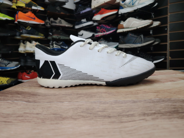 Futbol Sala , Futsal. Talla 8.5