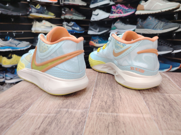 Nike Kyrie - Imagen 3