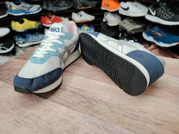 Asics Tarther. Talla 6