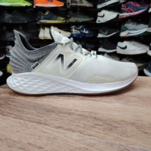 New Balance Unisex. Talla 12