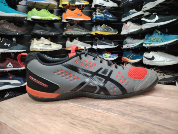 Asics Talla 10.5