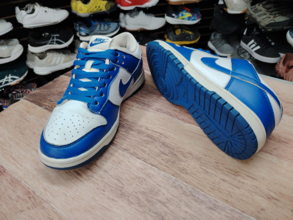 Nike Dunk. TAlla 7