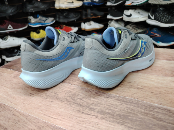 Zaucony Running. Talla 9.5