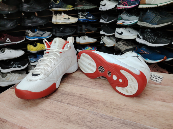 Air Jordan Jumpman. Talla 11.5