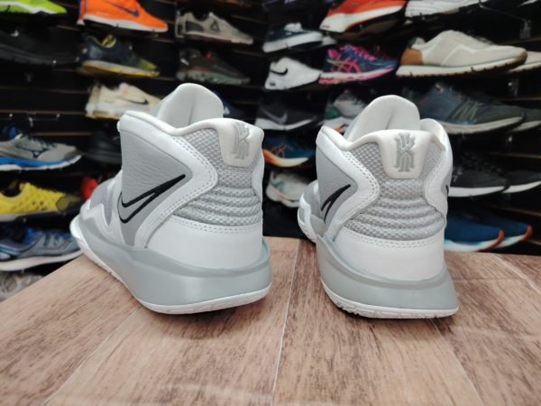Nike Kyrie - Imagen 3