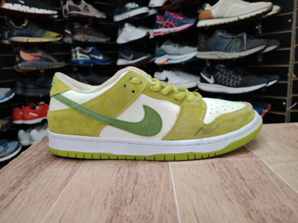 NIke SB Dunk Low. Talla 9.5