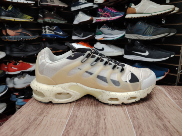 Nike Air Max Terrascape. Talla 8