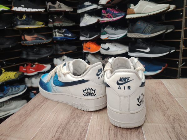 Nike Air Force 1 Talla 8 - Imagen 2