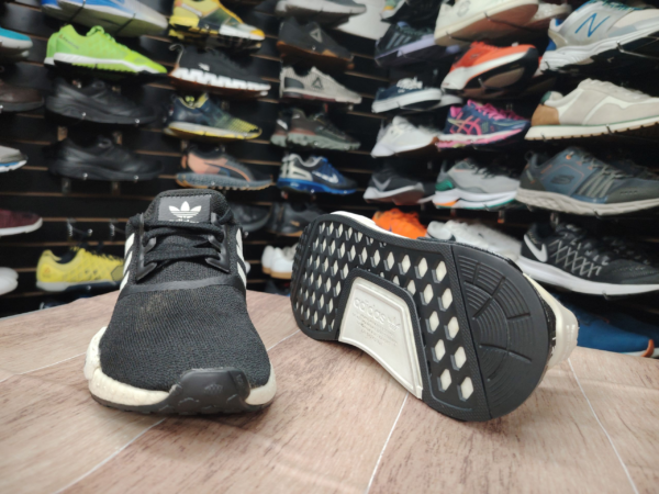 Adidas NMD Talla 4.5 - Imagen 3