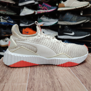 Puma. Talla 6
