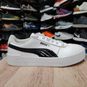 Puma Carina. Talla 7.5