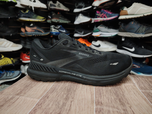 Brooks Adrenaline GTS. Talla 10