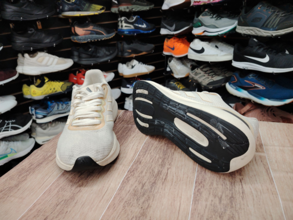Adidas Runfalcon 3. Talla 8
