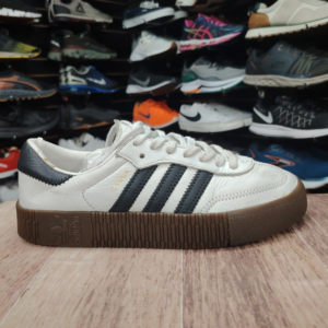 Adidas Samba Plataforma. Talla 6.5