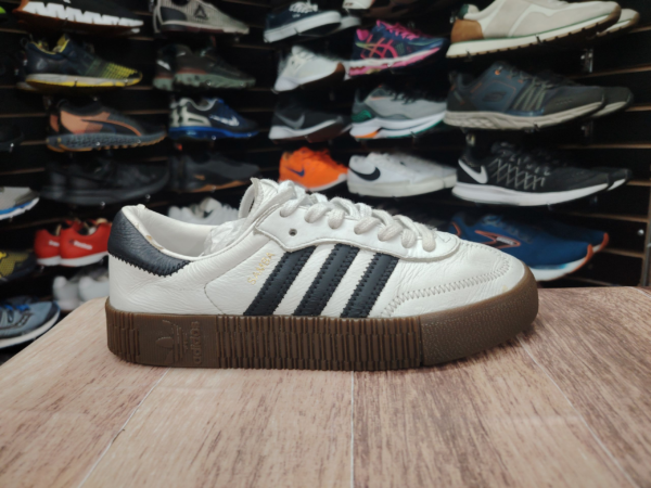 Adidas Samba Plataforma. Talla 6.5
