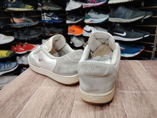 Nike Court Talla 9.5 - Imagen 2