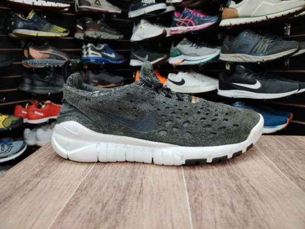 NIke Free Run. Talla 8