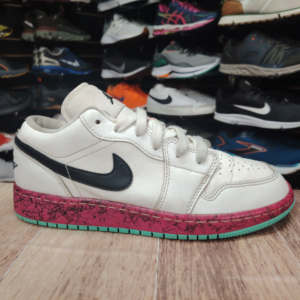Nike Air Jordan 1 low Talla 5