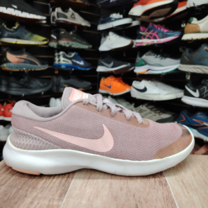 Nike Flex. Talla 5.5