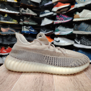 Adidas Yeezy Talla 8