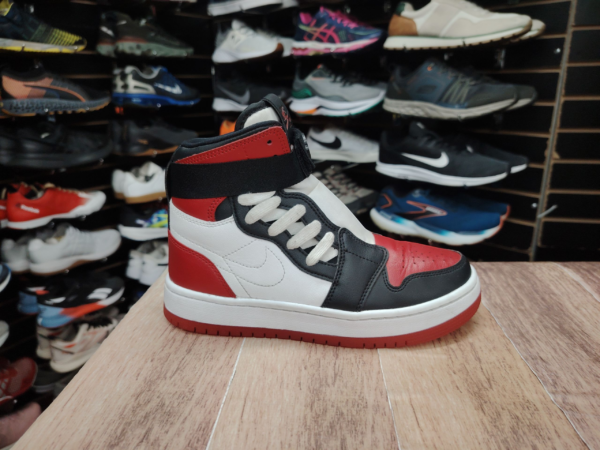 Air Jordan 1 Talla 5.5