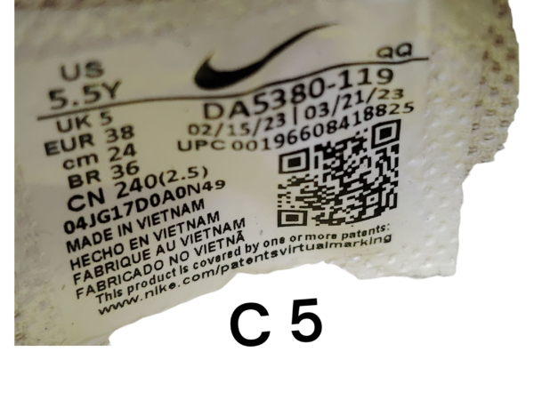 Adidas. Talla 5.5