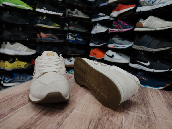 New Balance Talla  6.5 - Imagen 3