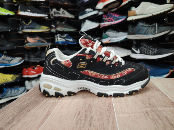 Skechers. Talla 6