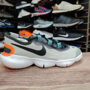 Nike Talla 6.5