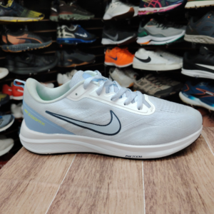 Nike. Talla 10