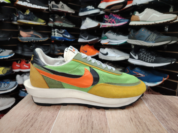 Nike Sacai Waffle. Talla 9