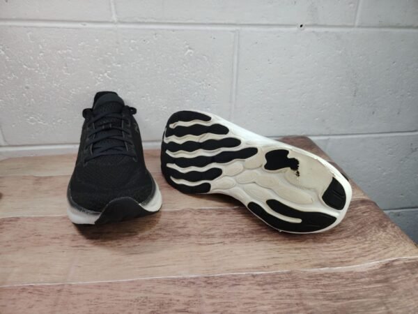 New Balance. talla 8