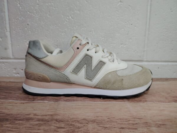 New Balance. Talla 10, 27cm