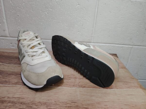 New Balance. Talla 10, 27cm