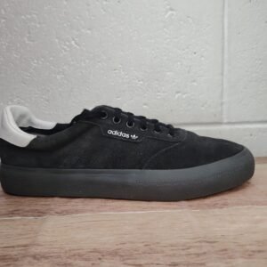 adidas. Talla 8, 26cm.