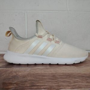 Adidas CloudFoam. Talla 7.5, 24.5cm.