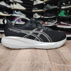 Asics talla 10 28cm
