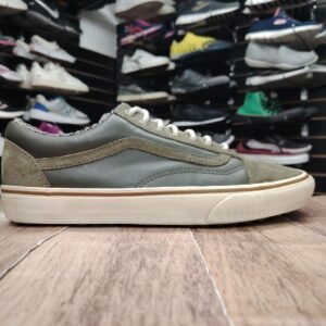 Vans. Talla 10.5H 12M