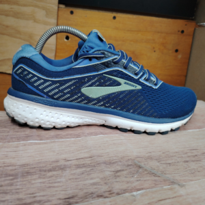 Brooks Ghost 12 running. Talla 10, 27cm