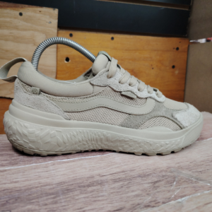 Vans UltraRange Neo VR3 Talla 6.5 24.5Cm