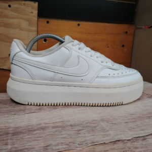 Nike Court Vision Alta women's. Talla 11