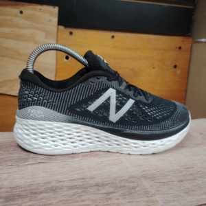 New Balance Fresh Foam More. Talla 7, 24cm