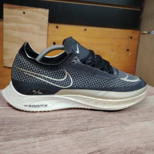 Nike ZoomX Streakfly road racing. Talla 10, 28cm