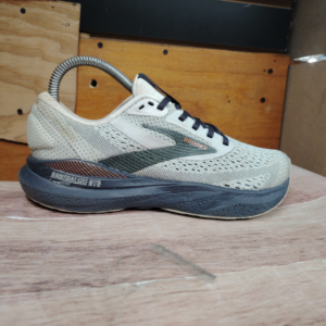 Brooks Adrenaline GTS running. Talla 7, 24cm