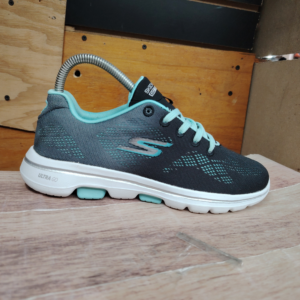 Skechers Go Walk Alive. Talla 6.5, 23.5cm