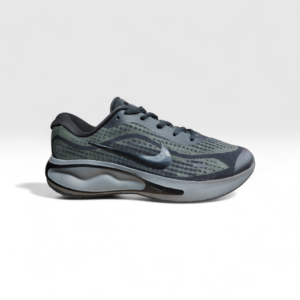 Nike Men's Journey Run running.