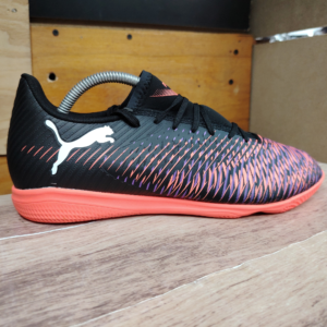 Tacos Futsal Puma Future8 Play. Talla 10, 28cm