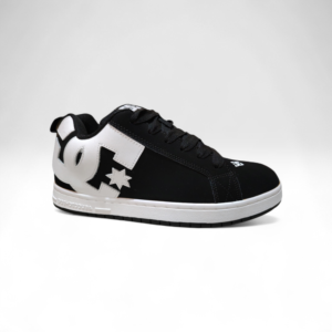 DC Shoes Men's Court Graffik skate.